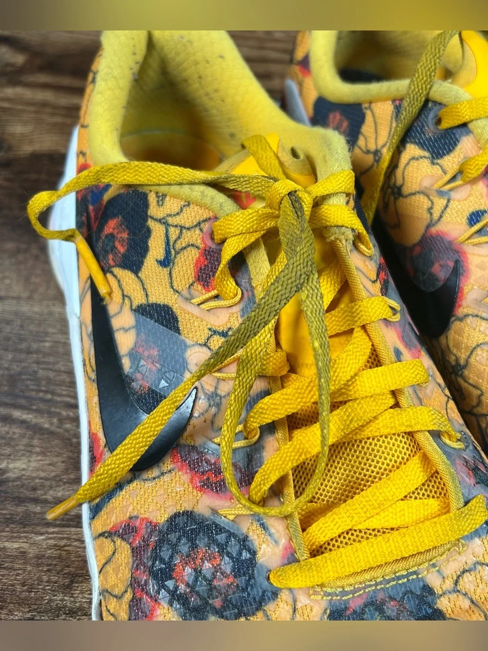 Nike Sneakers Metcon 4 XD Premium Floral Print Gold CD3473-700 Women's 9